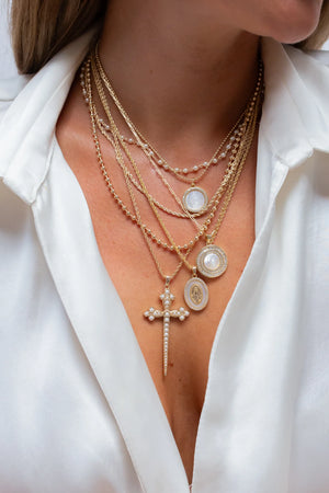 PETITE MOTHER MARY PENDANT NECKLACE