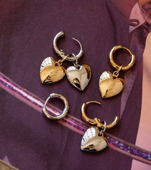 LEEADA & OFFICIALLY QUIGLEY COLLAB | THAT’S SO GOODE HEART EARRINGS / GOLD-SILVER