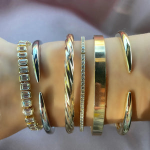 ON POINT CUFF BRACELET