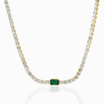 TAI TENNIS NECKLACE WITH CENTER STONE / EMERALD