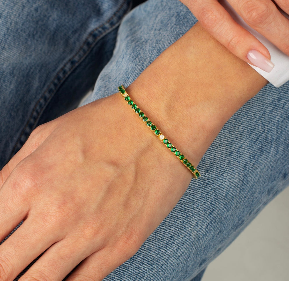 PAVE ACCENTED COLORED TENNIS BRACELET / EMERALD